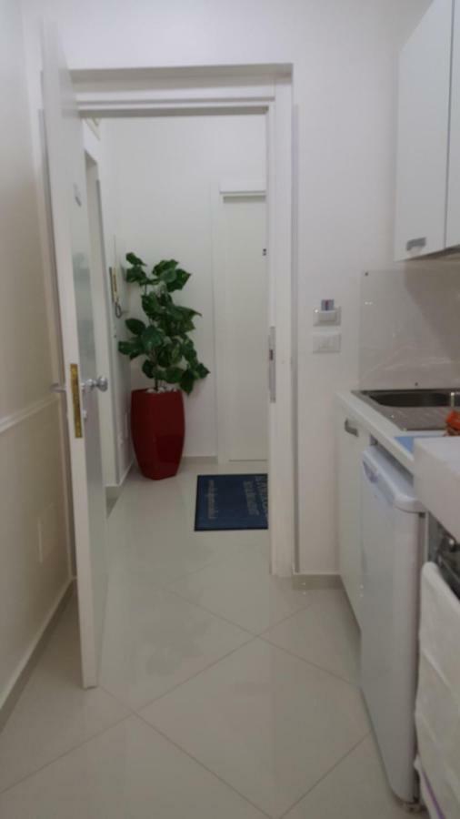 살레르노 Al Porticciolo B&B 외부 사진