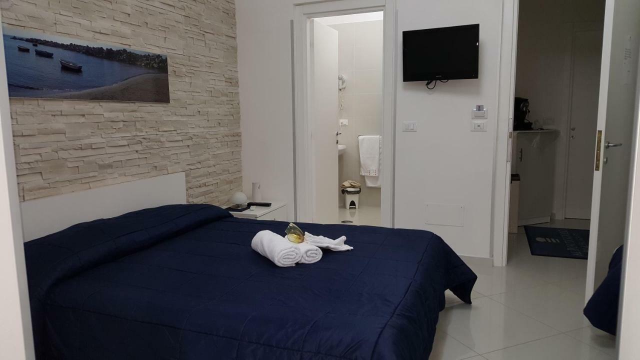 살레르노 Al Porticciolo B&B 외부 사진