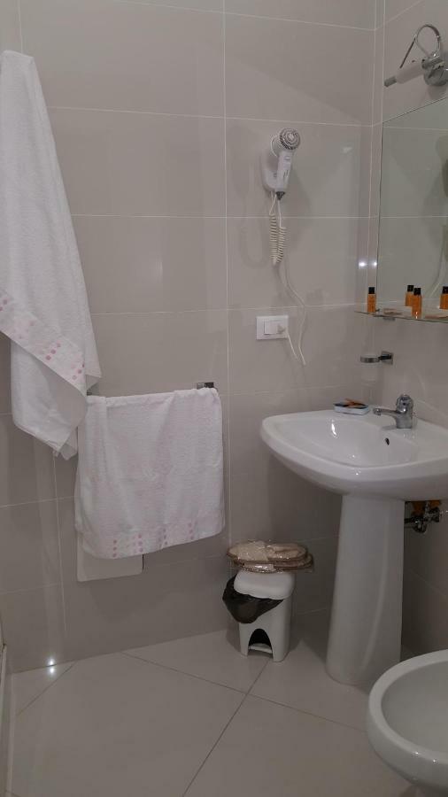 살레르노 Al Porticciolo B&B 외부 사진