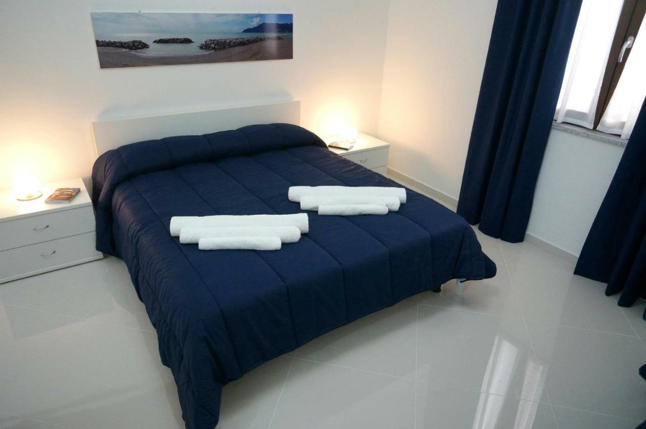 살레르노 Al Porticciolo B&B 외부 사진