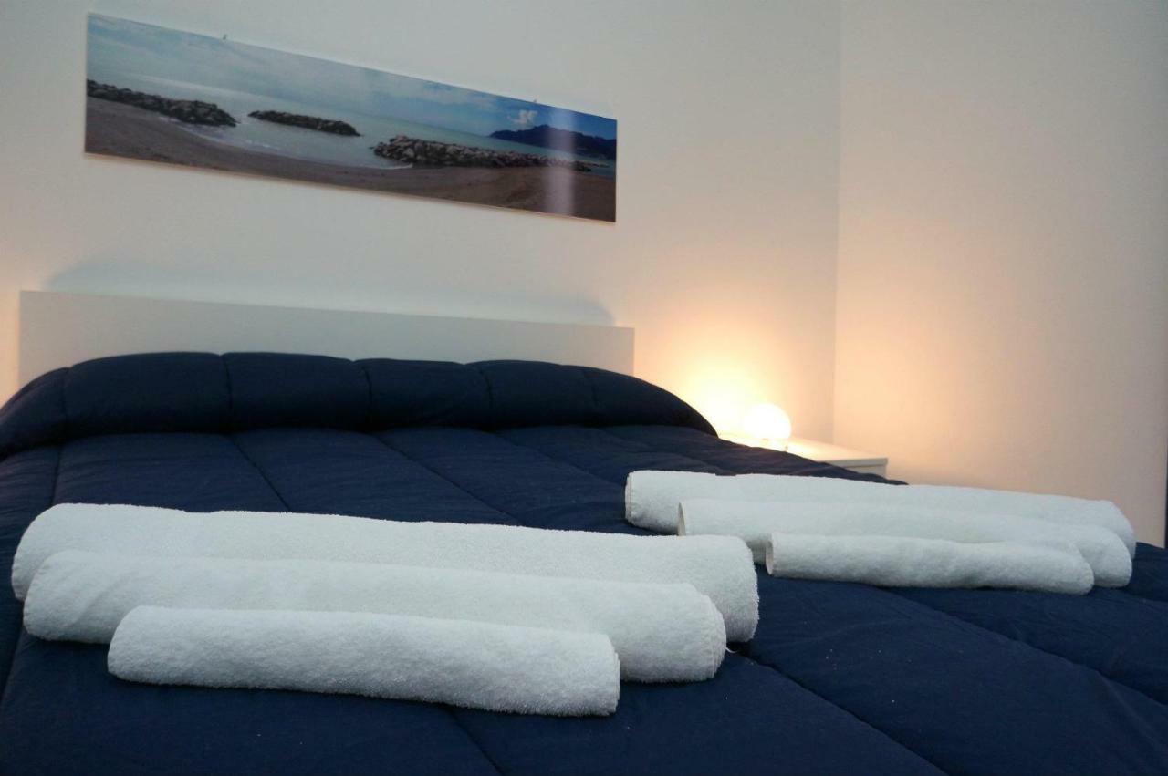 살레르노 Al Porticciolo B&B 외부 사진