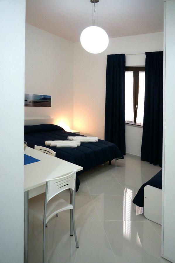 살레르노 Al Porticciolo B&B 외부 사진