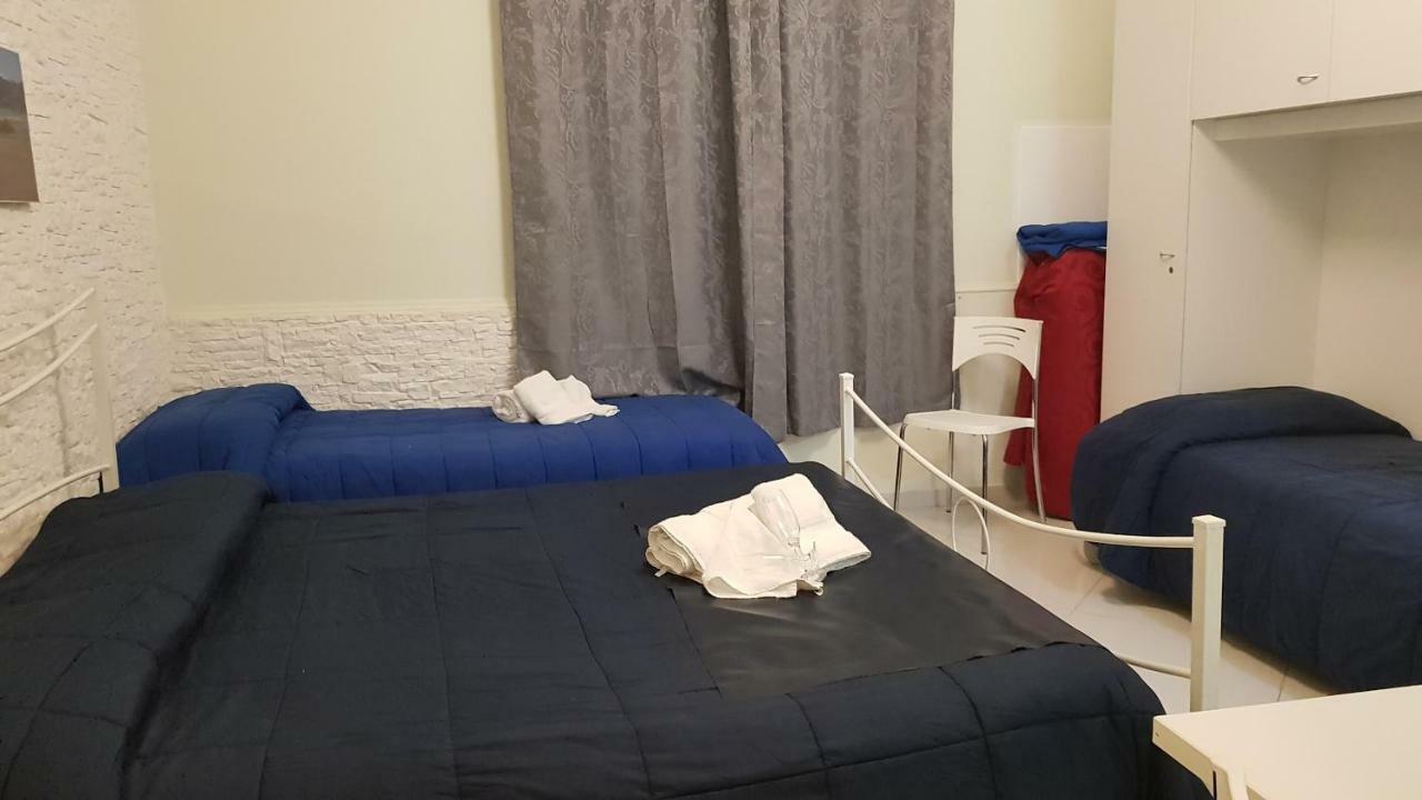 살레르노 Al Porticciolo B&B 외부 사진