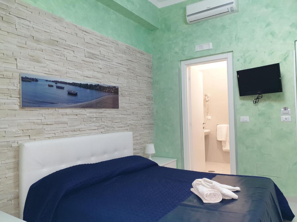 살레르노 Al Porticciolo B&B 외부 사진