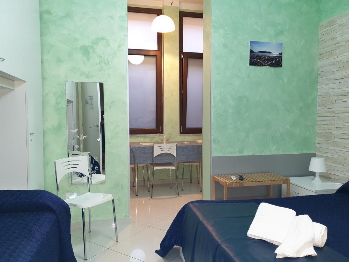 살레르노 Al Porticciolo B&B 외부 사진