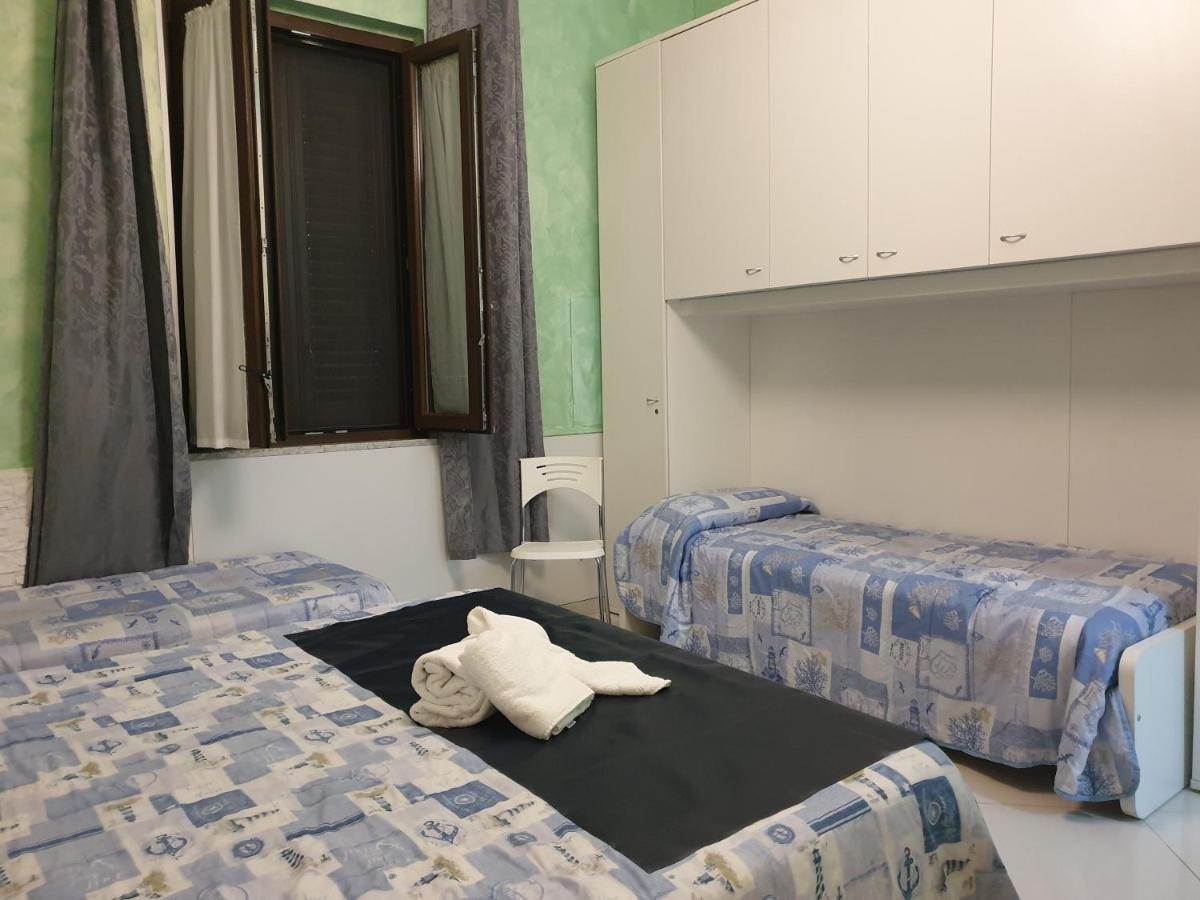 살레르노 Al Porticciolo B&B 외부 사진